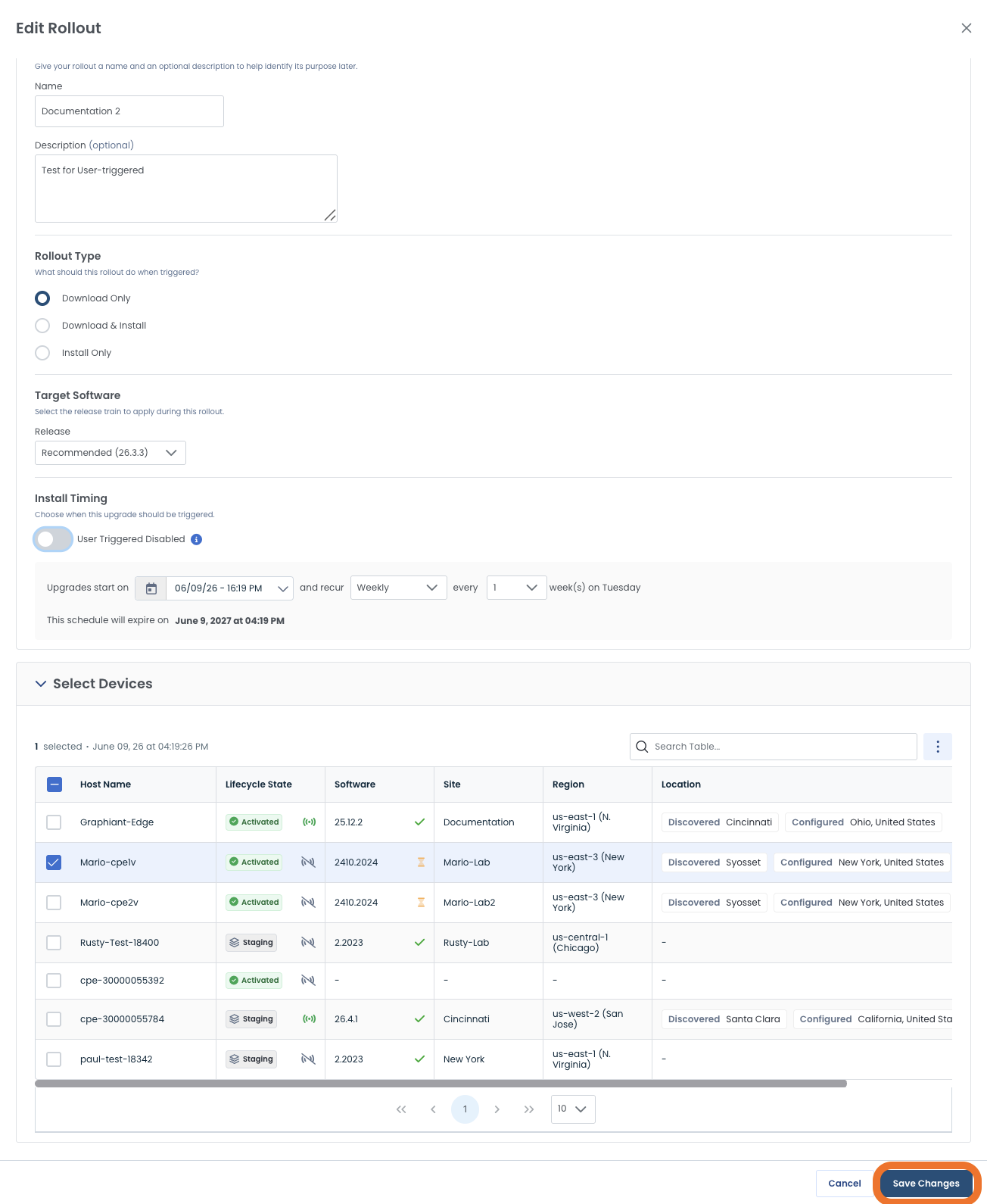 Edit rollout settings including name, description, and installation timing for devices.
